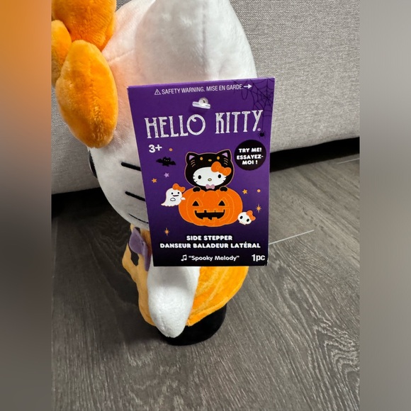 Hello Kitty Pumpkin Costume Side Stepper - Picture 4 of 4
